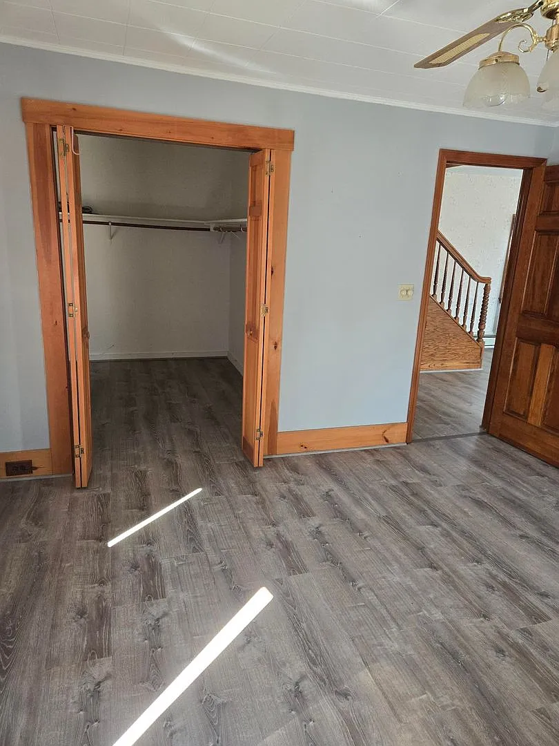 Home in Oldtown 3 Bedroom, 1 Bathroom — Photo 2