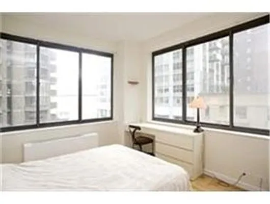 Rented by Douglas Elliman | media 15