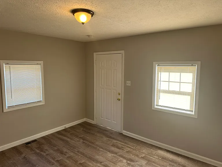5138-40 English Ave #5140 — Photo 8