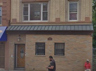 83 Martin Luther King Jr Dr #3R, Jersey City, NJ 07305