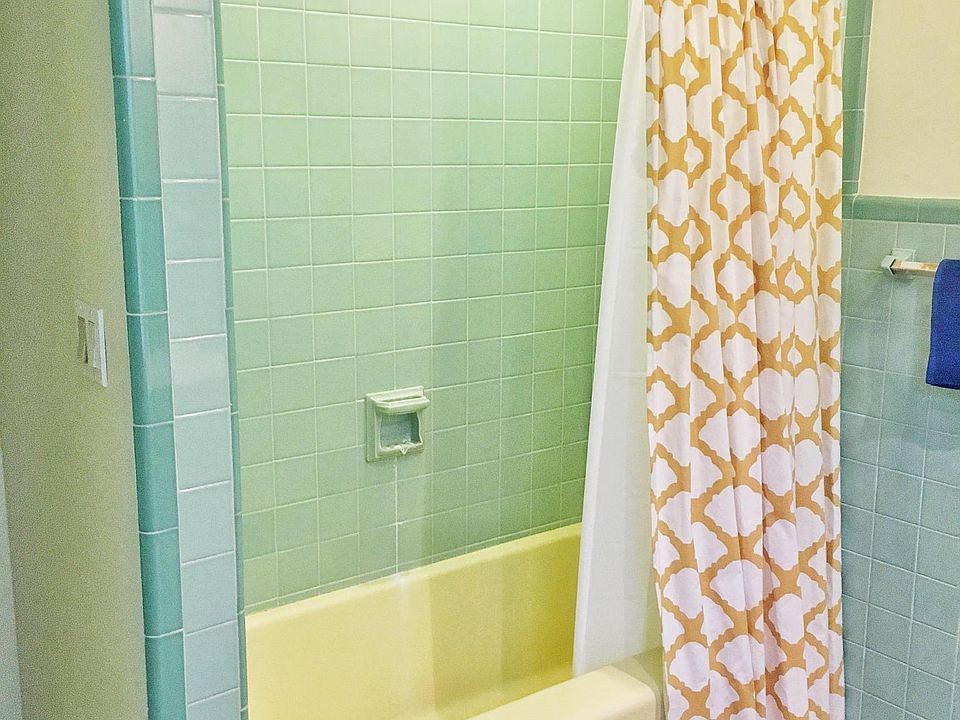 Bathroom with tub