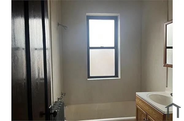 Building Photo - 7150 S Claremont Ave #1