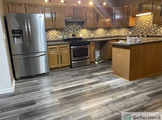 7026 S Cregier Ave APT A1, Chicago, IL 60649