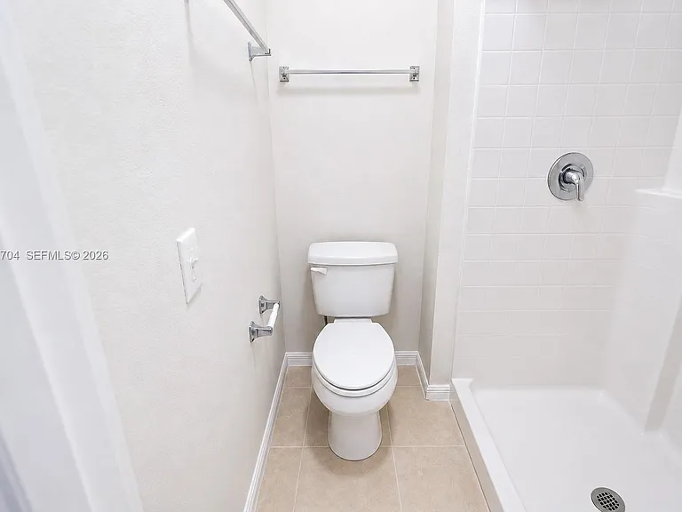 6136 NW Gaylord Ter — Photo 23