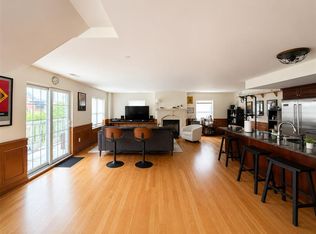 2440 Massachusetts Ave, Cambridge, MA 02140