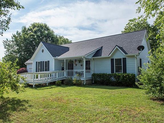 5th image of 169 Bradford Dr SE