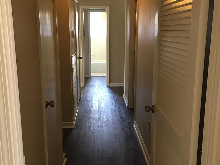 1226 Stoneliegh Dr — Photo 18