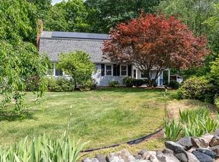 180 Walnut Rd, Wrentham, MA 02093
