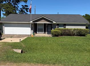 219 S 1st St, Nederland, TX 77627