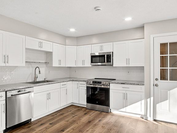5th image of 1837 Coventry Way