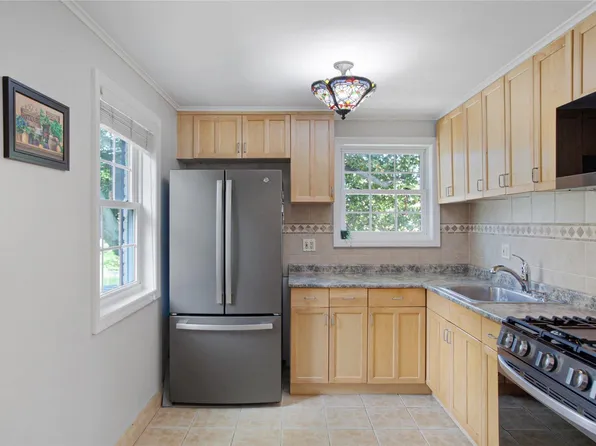 223-46 65 Avenue #B, Bayside, NY 11364