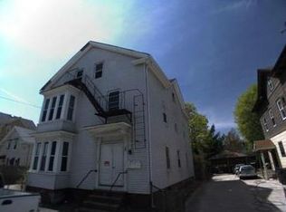 23 Viola St, Providence, RI 02909