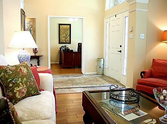 4th image of 3140 Glory Ln