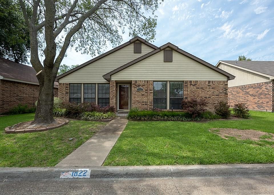 1st image of 1822 Valley Glen Ct