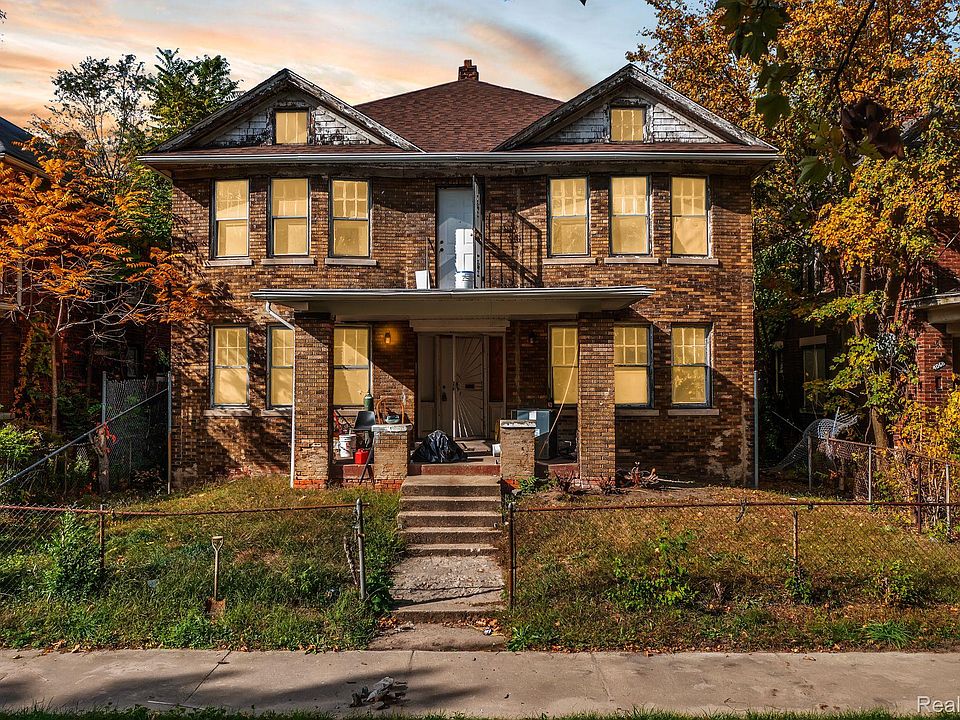 1st image of 4072 Blaine St