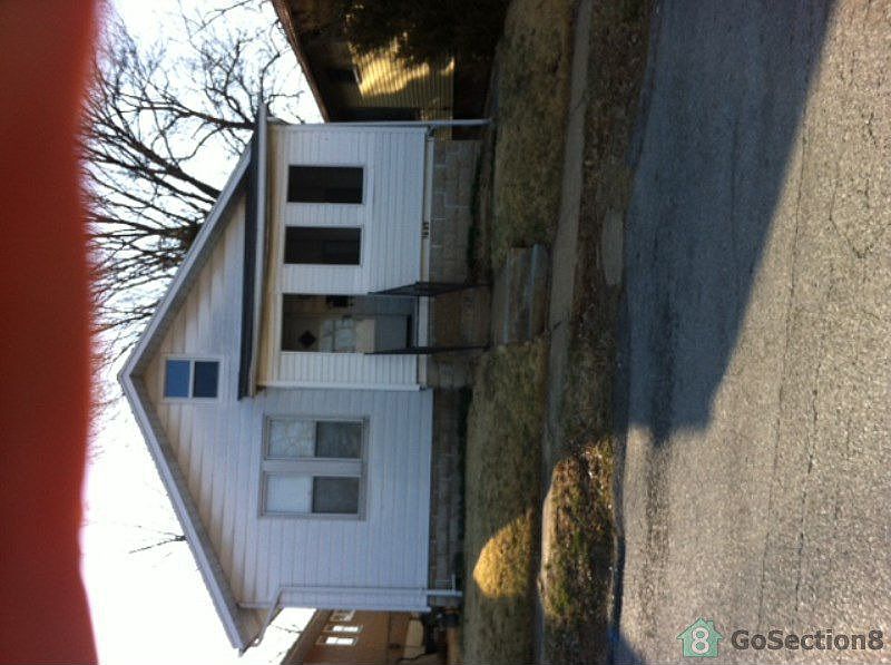 1st image of 1605 Bradford Ave