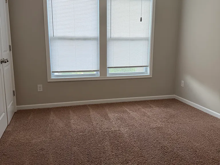309 Yellow Fox Rd — Photo 14