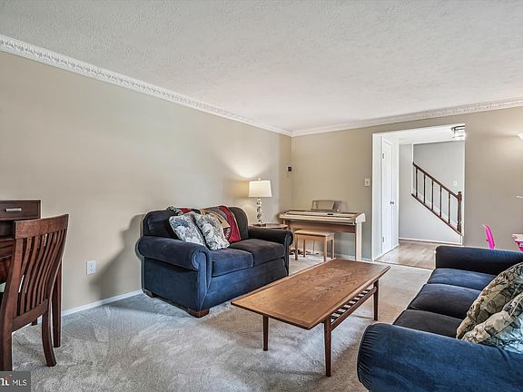 3rd image of 4854 Tobacco Way