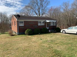 544 Amelon Rd, Madison Heights, VA 24572