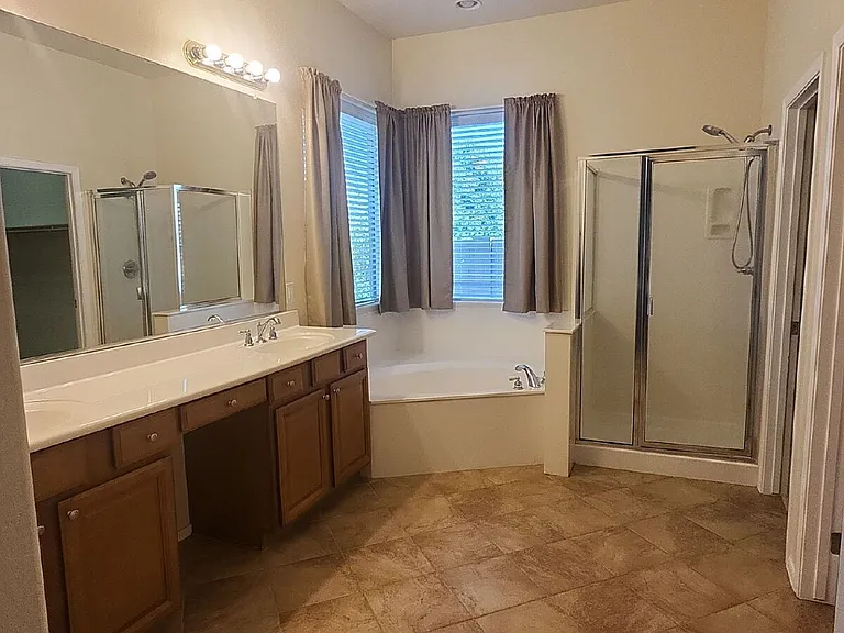 12731 W Eagle Ridge Ln — Photo 37