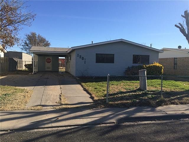 1st image of 1207 Pine Ave