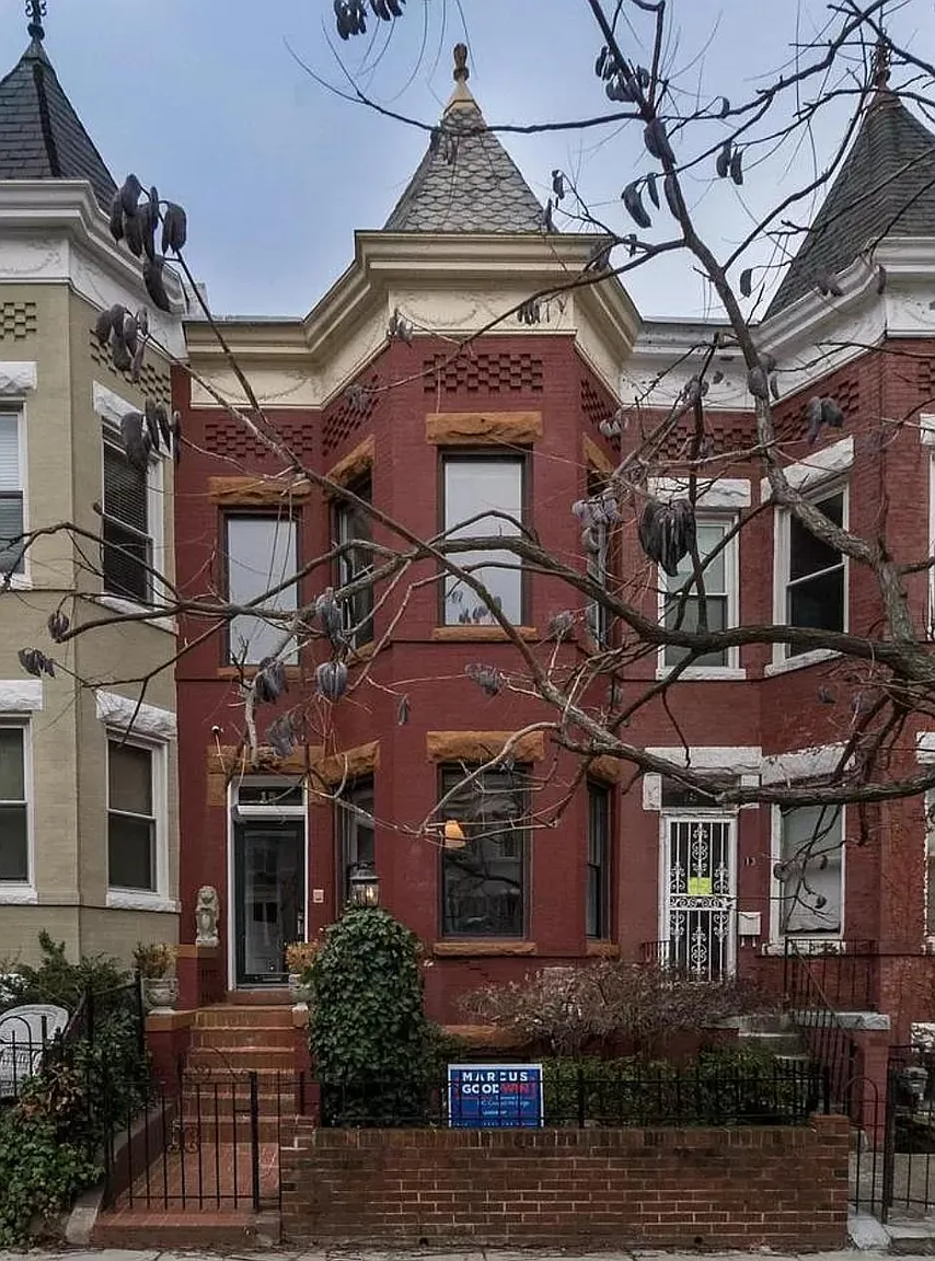 15 Q St NE photo 1