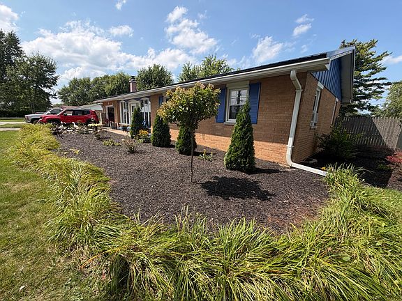 2nd image of 1404 Stephens Rd
