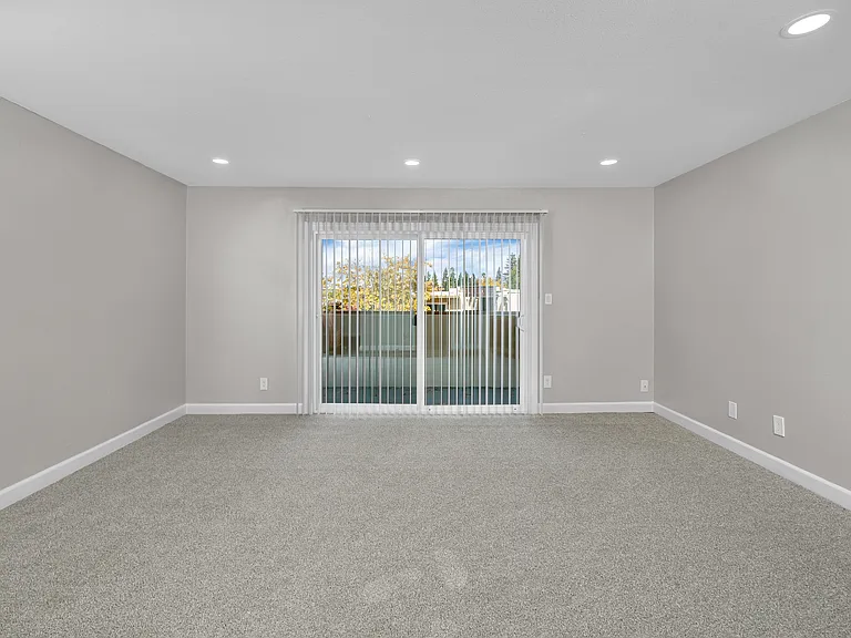 Crestview North Apartments — Photo 46