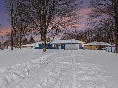 7589 Foxwood St, Richland, MI, 49083