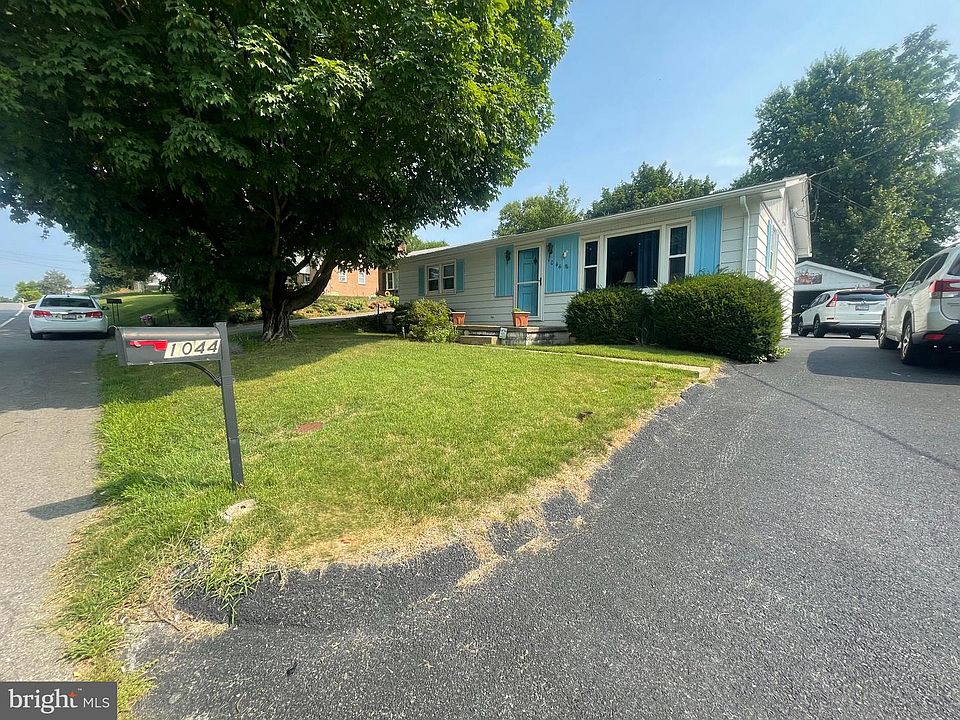 1st image of 1044 Mount Aetna Rd