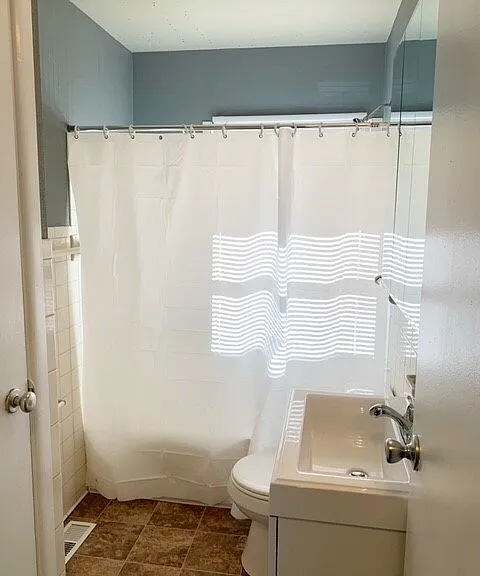 4125 Alberta St — Photo 10