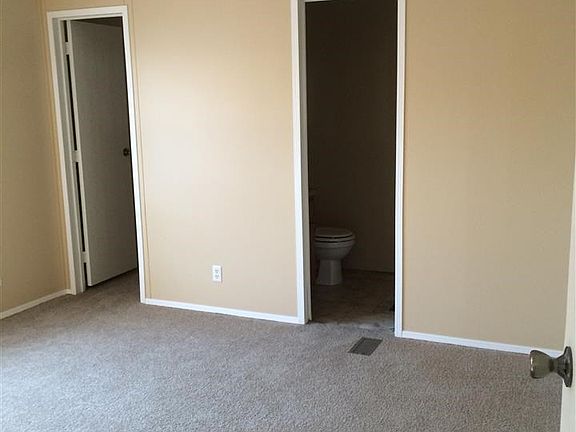 4th image of 7451 Westgate Dr