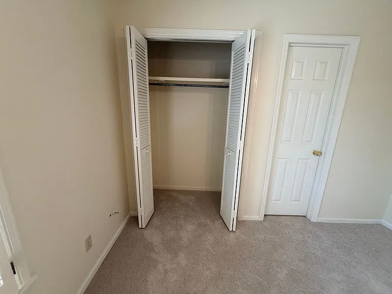 2124 Northwood Cir — Photo 19