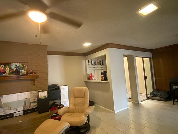 4th image of 3308 Townbluff Pl #1