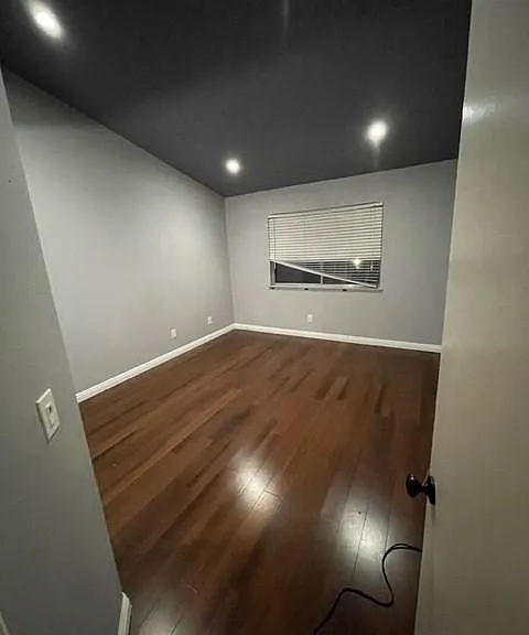 169 Bridlewood Ct — Photo 5