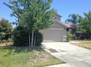 1173 Hazelnut Ln, Madera, CA 93637