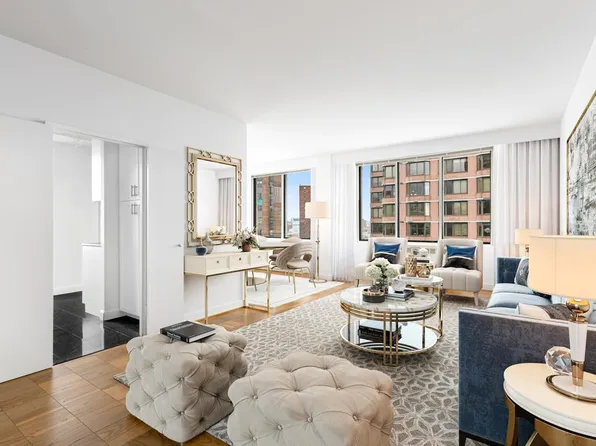 1755 York Avenue image 3 of 8