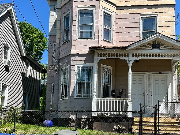 60 Judson St #2 — Photo 9