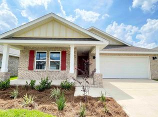 4622 Naval Ct, Crestview, FL 32539