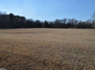 8 Rocky Ridge Rd, Conway, AR 72032