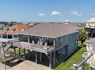 3093 Greg St, Crystal Beach, TX 77650
