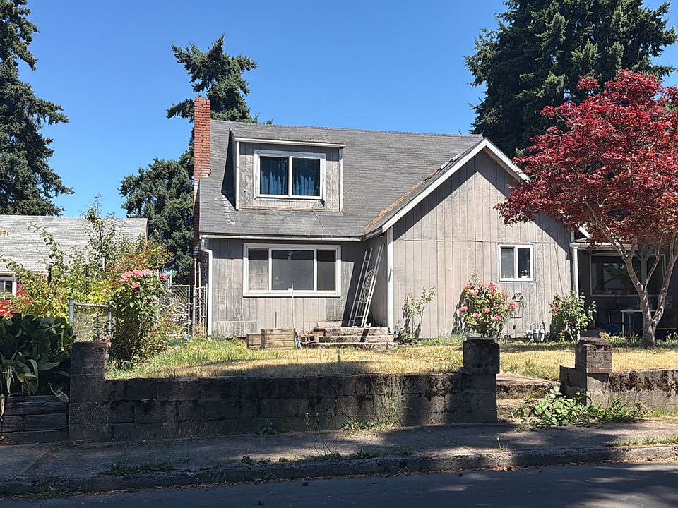 1st image of 2115 Carleton Way NE
