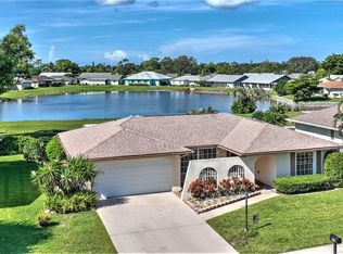 946 Charlemagne Blvd, Naples, FL 34112