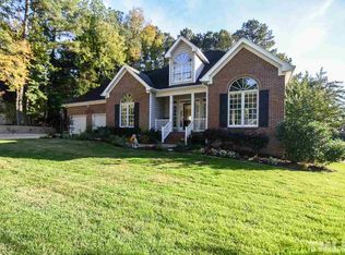 2417 Flints Pond Cir, Apex, NC 27523