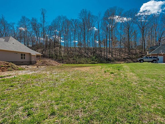 4th image of 1972 Old Hickory Ln