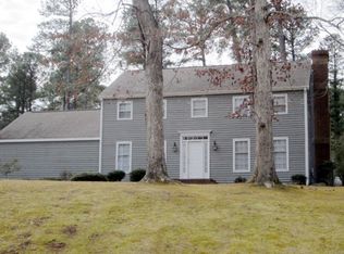 2301 Lakeland Dr, Sanford, NC 27330