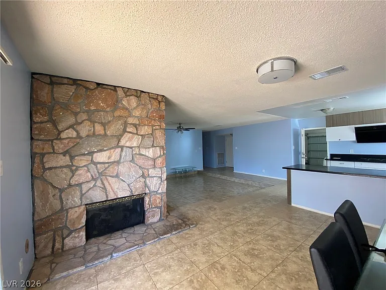 7128 Alta Dr — Photo 8