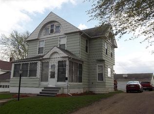 413 E Boone St, Marshalltown, IA 50158