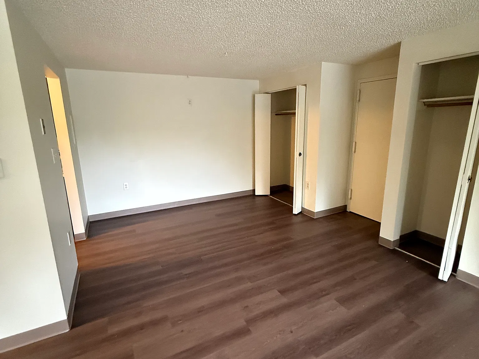 1 bed, $1,166 — Photo 1