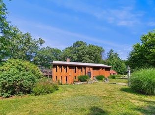 6 Orchard Ln, Topsfield, MA 01983